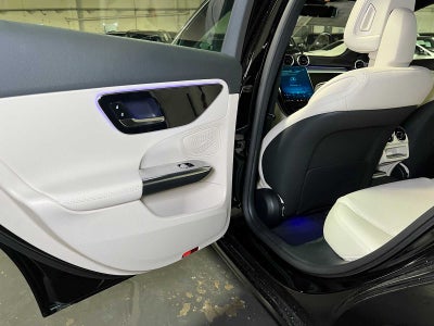 2027 Mercedes-Benz C 300 4MATIC® Sedan