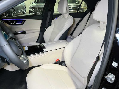 2027 Mercedes-Benz C 300 4MATIC® Sedan