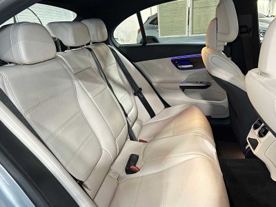 2025 Mercedes-Benz C 300 4MATIC® Sedan