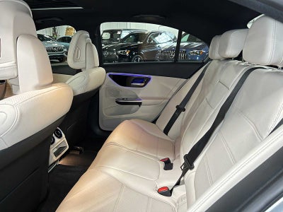 2025 Mercedes-Benz C 300 4MATIC® Sedan