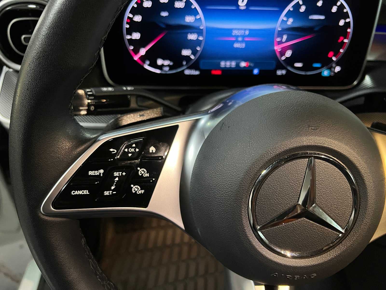 2025 Mercedes-Benz C 300 C 300