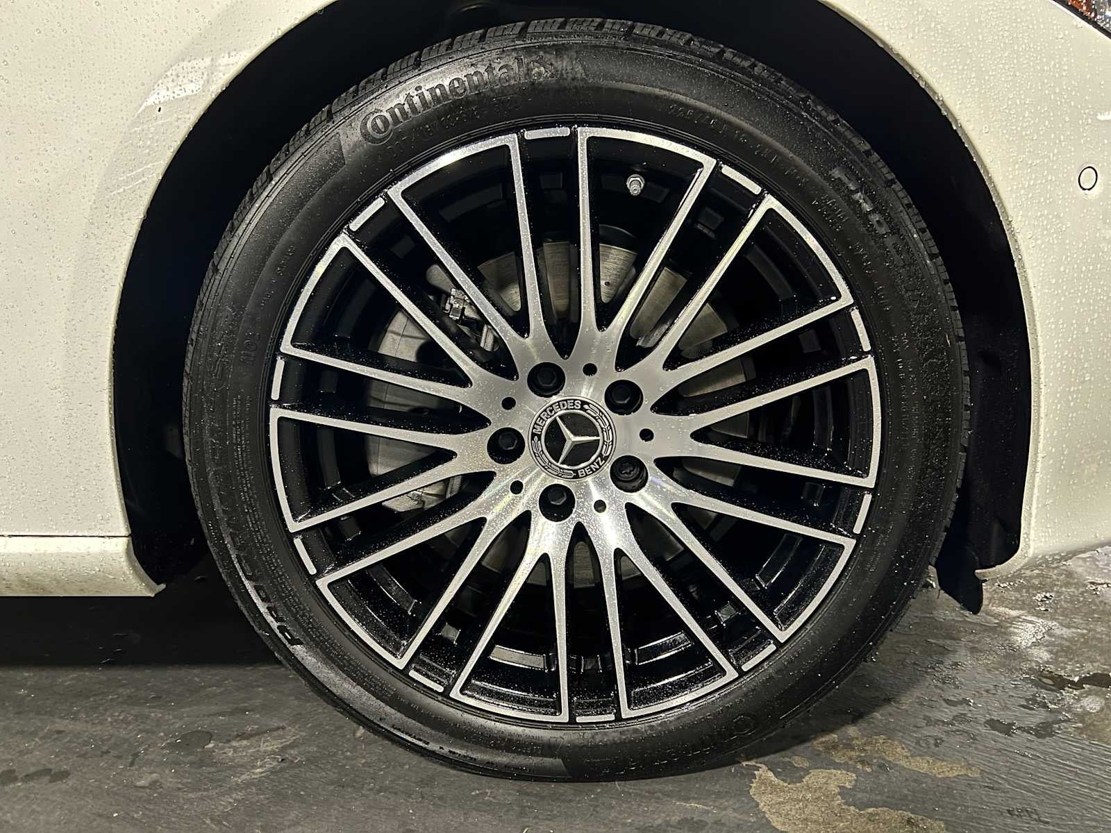 2025 Mercedes-Benz C 300 C 300