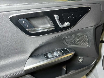 2026 Mercedes-Benz C 300 4MATIC® Sedan