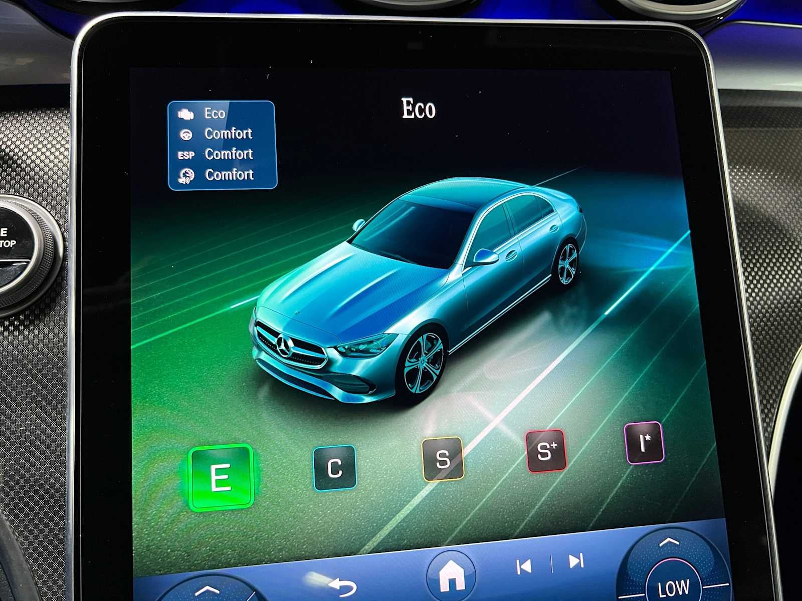 2026 Mercedes-Benz C 300 4MATIC® Sedan
