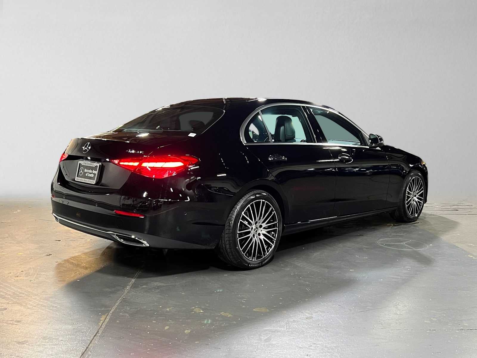 2027 Mercedes-Benz C 300 4MATIC® Sedan