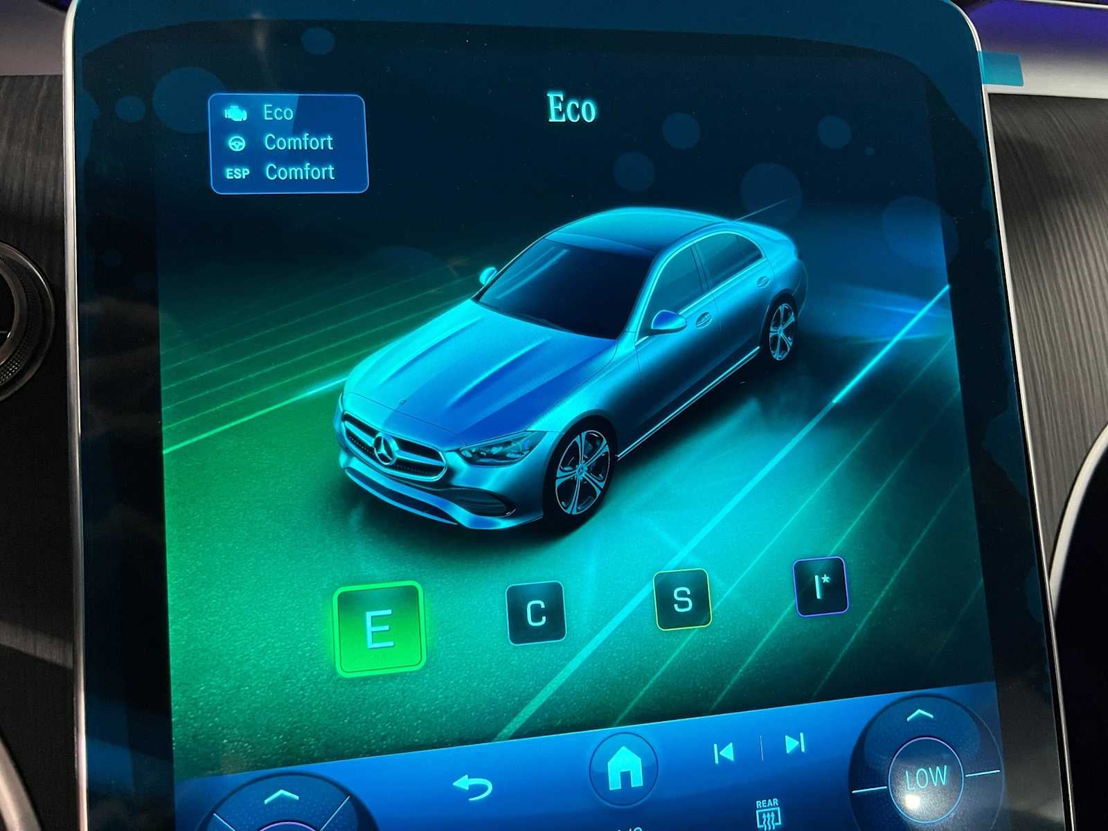 2027 Mercedes-Benz C 300 4MATIC® Sedan