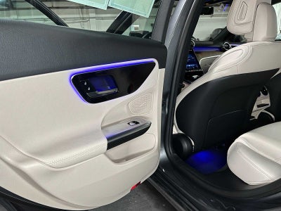2025 Mercedes-Benz C 300 4MATIC® Sedan
