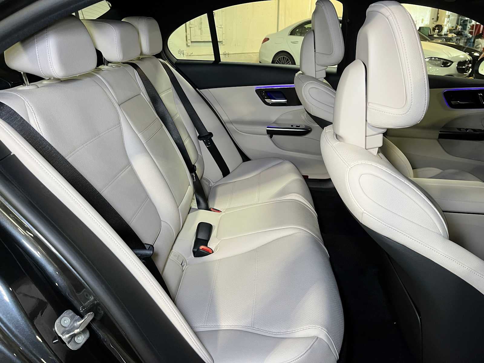 2025 Mercedes-Benz C 300 4MATIC® Sedan