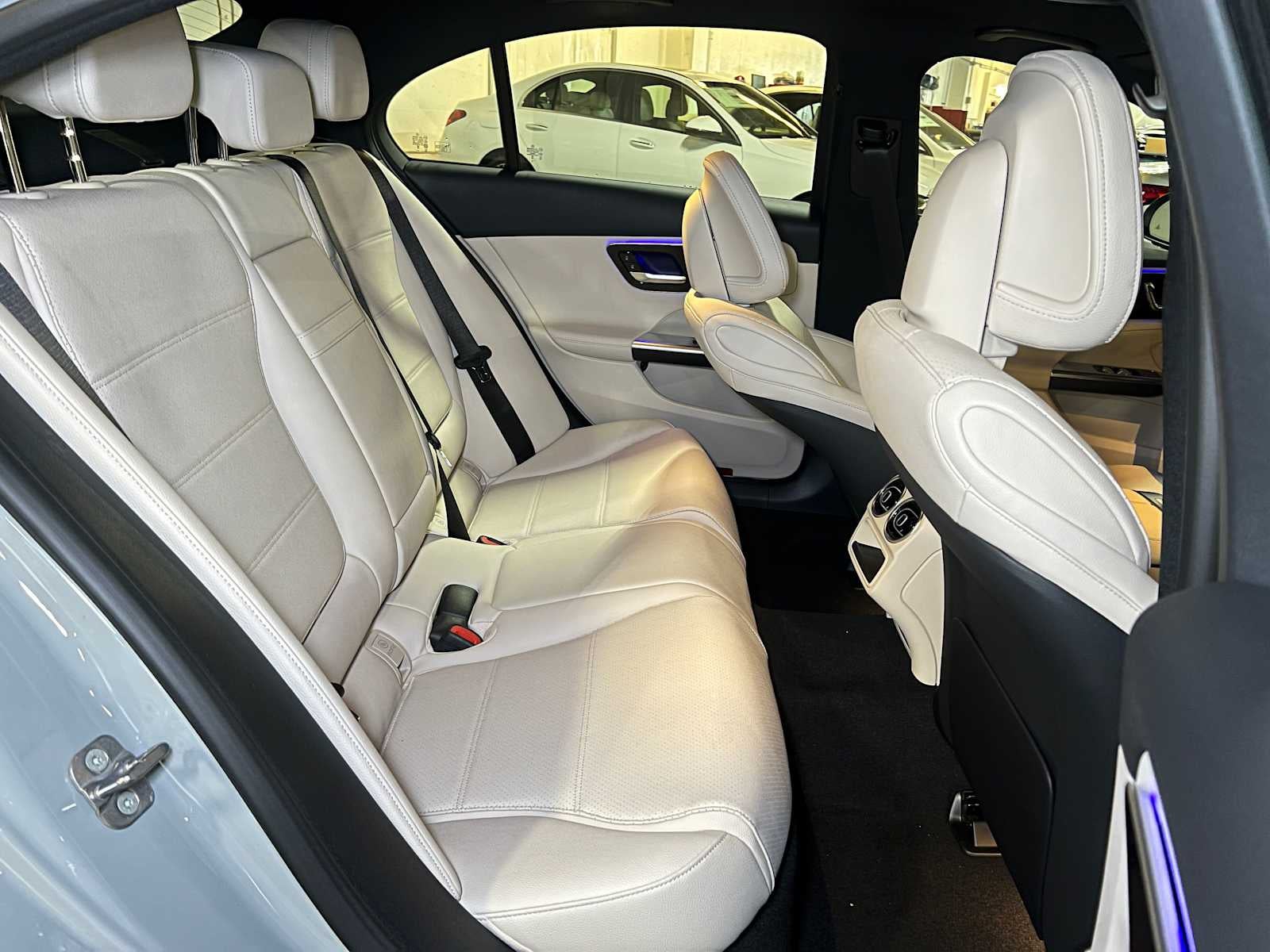 2025 Mercedes-Benz C 300 4MATIC® Sedan