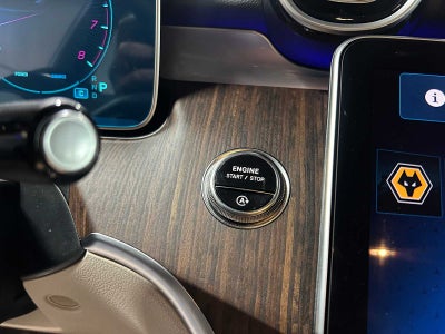 2025 Mercedes-Benz C 300 4MATIC® Sedan