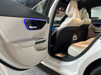 2026 Mercedes-Benz C 300 4MATIC® Sedan