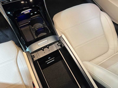 2026 Mercedes-Benz C 300 4MATIC® Sedan