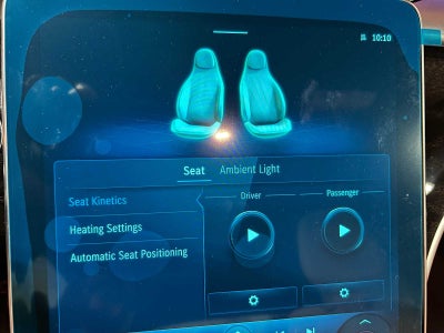 2026 Mercedes-Benz C 300 4MATIC® Sedan
