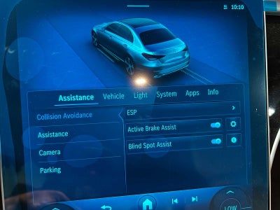 2026 Mercedes-Benz C 300 4MATIC® Sedan