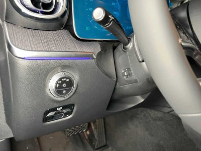 2026 Mercedes-Benz C 300 4MATIC® Sedan