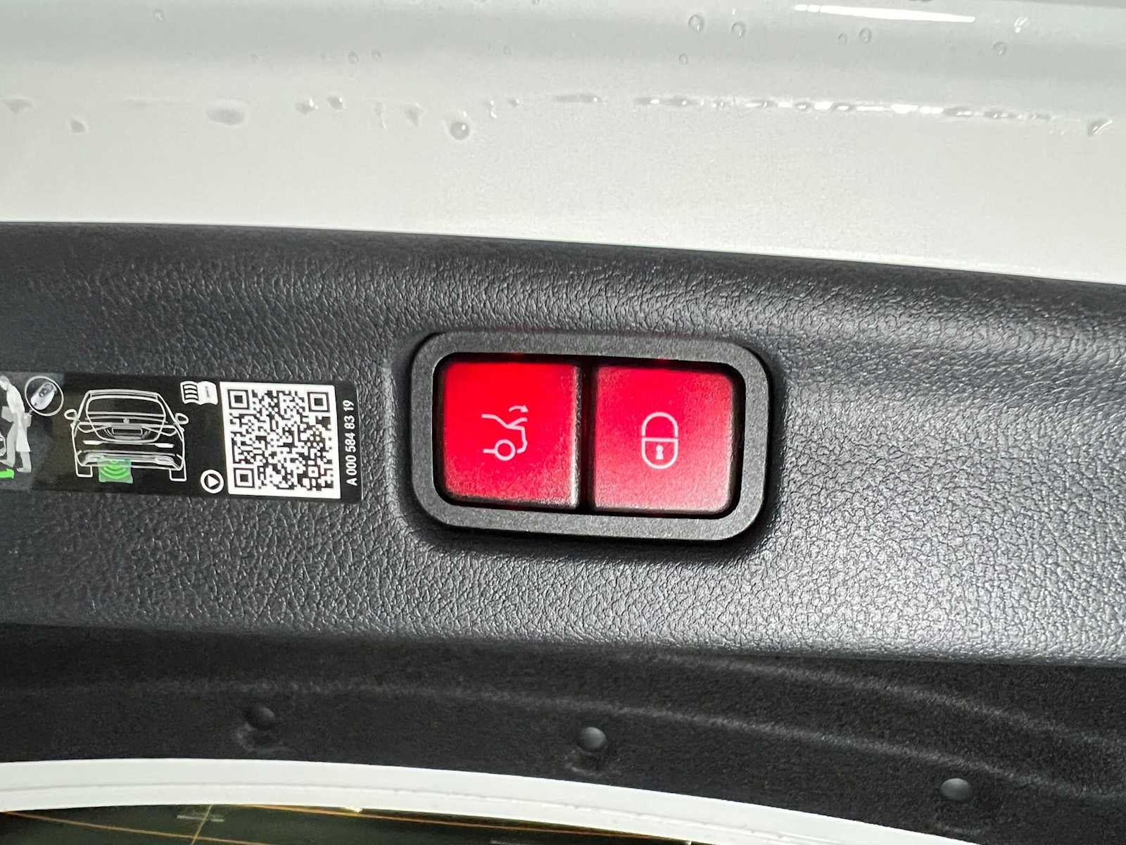 2027 Mercedes-Benz C 300 4MATIC® Sedan