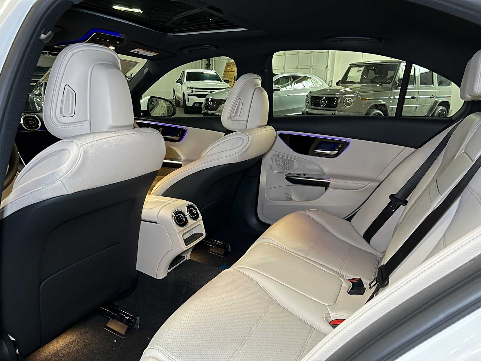 2025 Mercedes-Benz C 300 4MATIC® Sedan