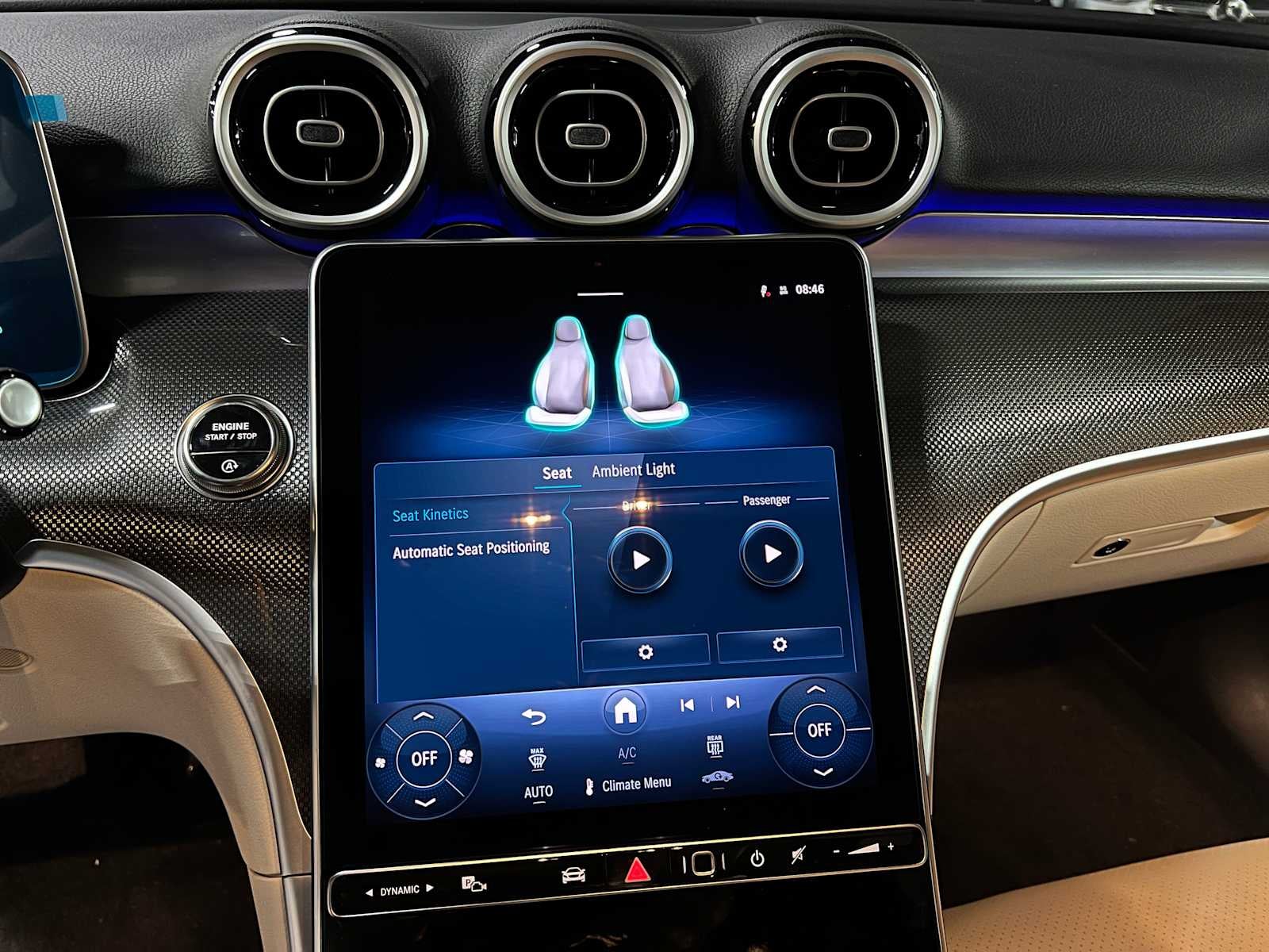 2025 Mercedes-Benz C 300 4MATIC® Sedan