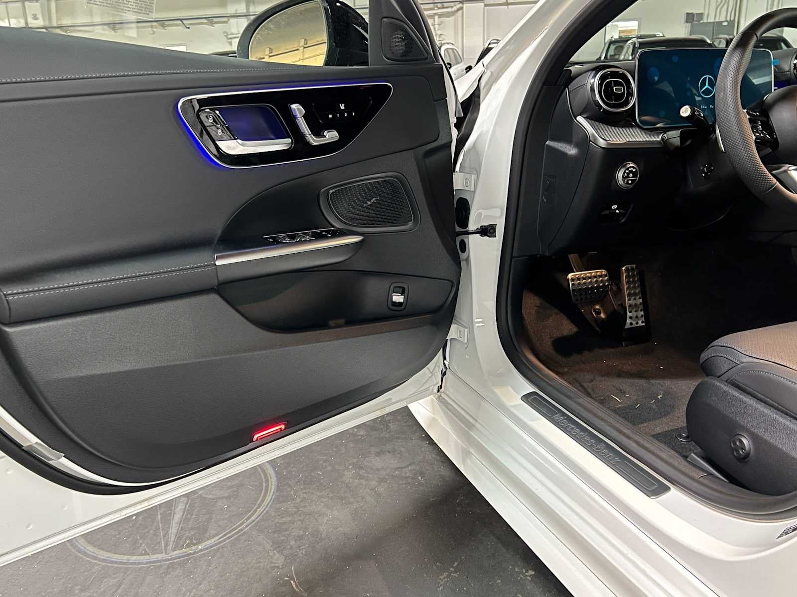 2026 Mercedes-Benz C 300 4MATIC® Sedan