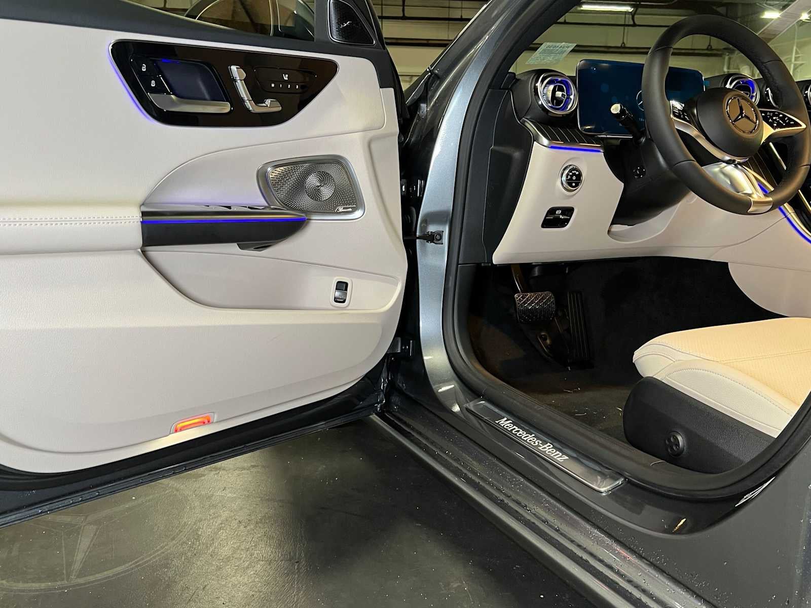 2026 Mercedes-Benz C 300 4MATIC® Sedan