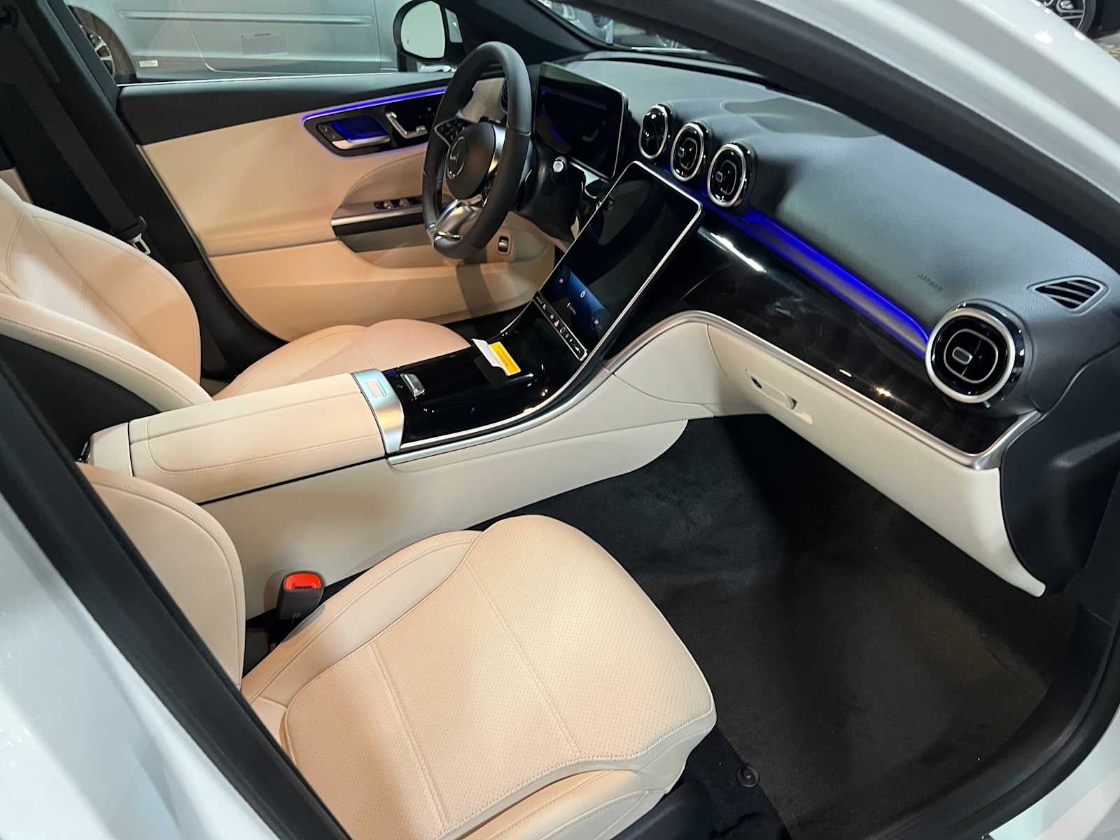 2026 Mercedes-Benz C 300 4MATIC® Sedan