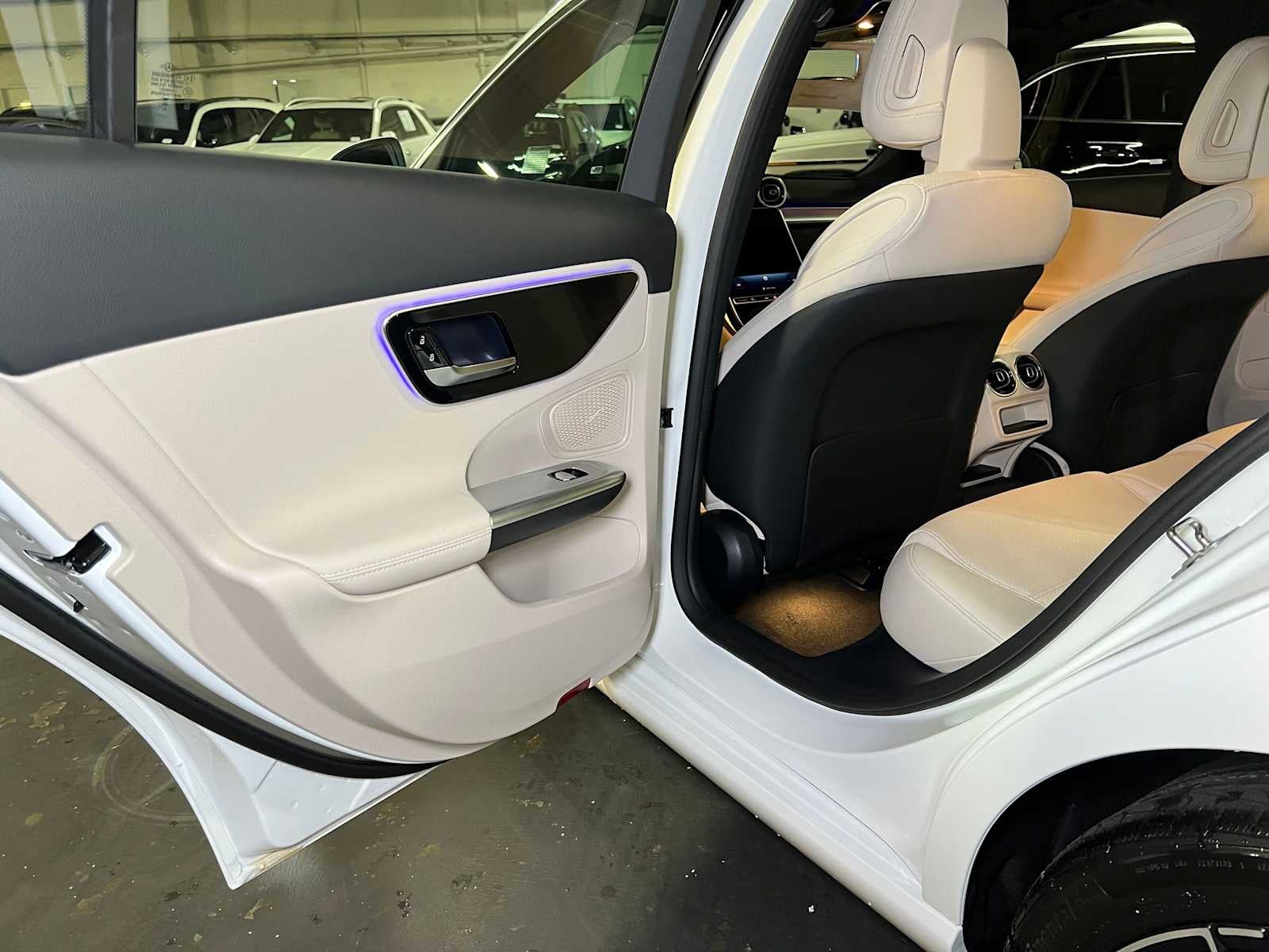 2026 Mercedes-Benz C 300 4MATIC® Sedan