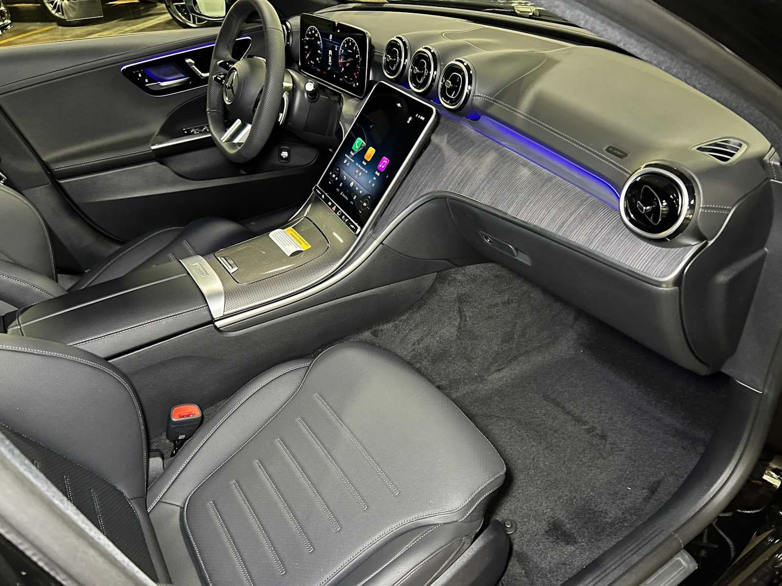 2026 Mercedes-Benz C 300 4MATIC® Sedan