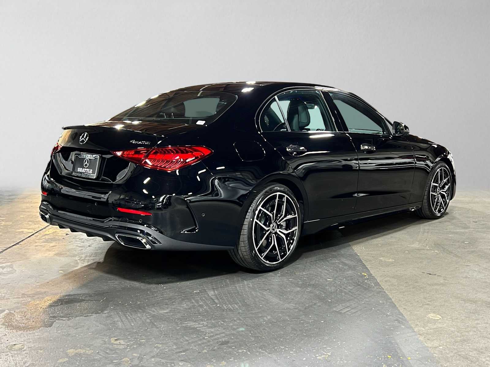 2026 Mercedes-Benz C 300 4MATIC® Sedan