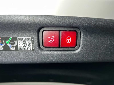 2026 Mercedes-Benz C 300 4MATIC® Sedan