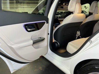 2026 Mercedes-Benz C 300 4MATIC® Sedan