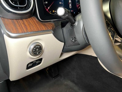 2026 Mercedes-Benz C 300 4MATIC® Sedan