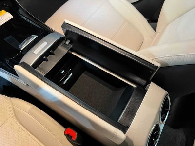 2026 Mercedes-Benz C 300 4MATIC® Sedan