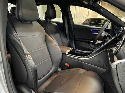 2025 Mercedes-Benz C 300 4MATIC® Sedan