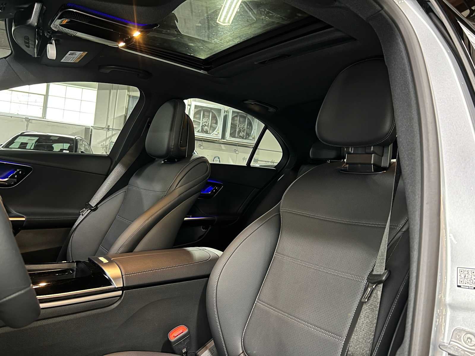 2025 Mercedes-Benz C 300 4MATIC® Sedan