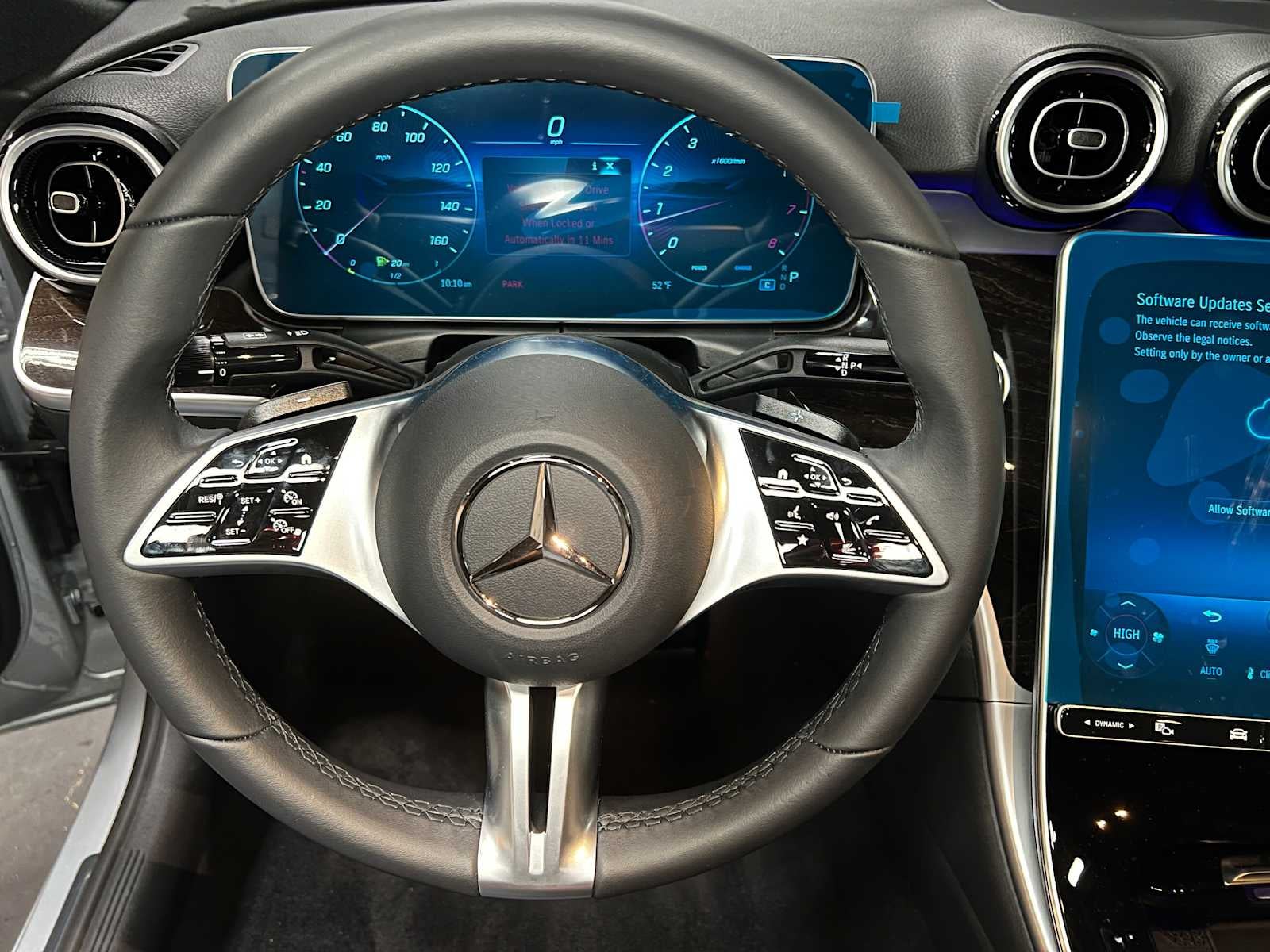 2025 Mercedes-Benz C 300 4MATIC® Sedan