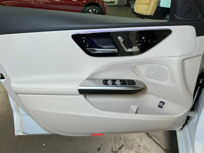2025 Mercedes-Benz C 300 4MATIC® Sedan