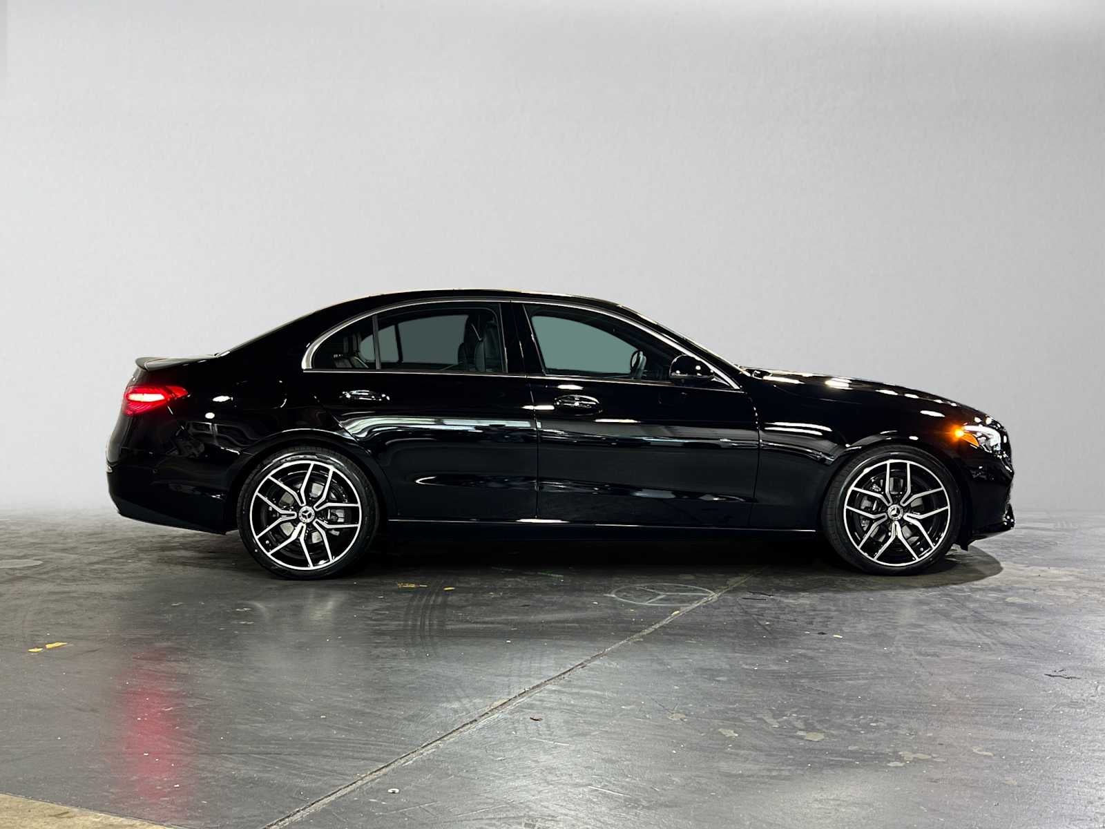 2026 Mercedes-Benz C 300 4MATIC® Sedan