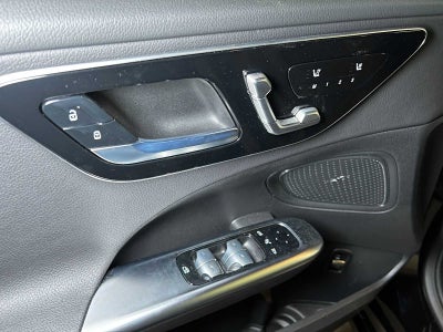 2026 Mercedes-Benz C 300 4MATIC® Sedan