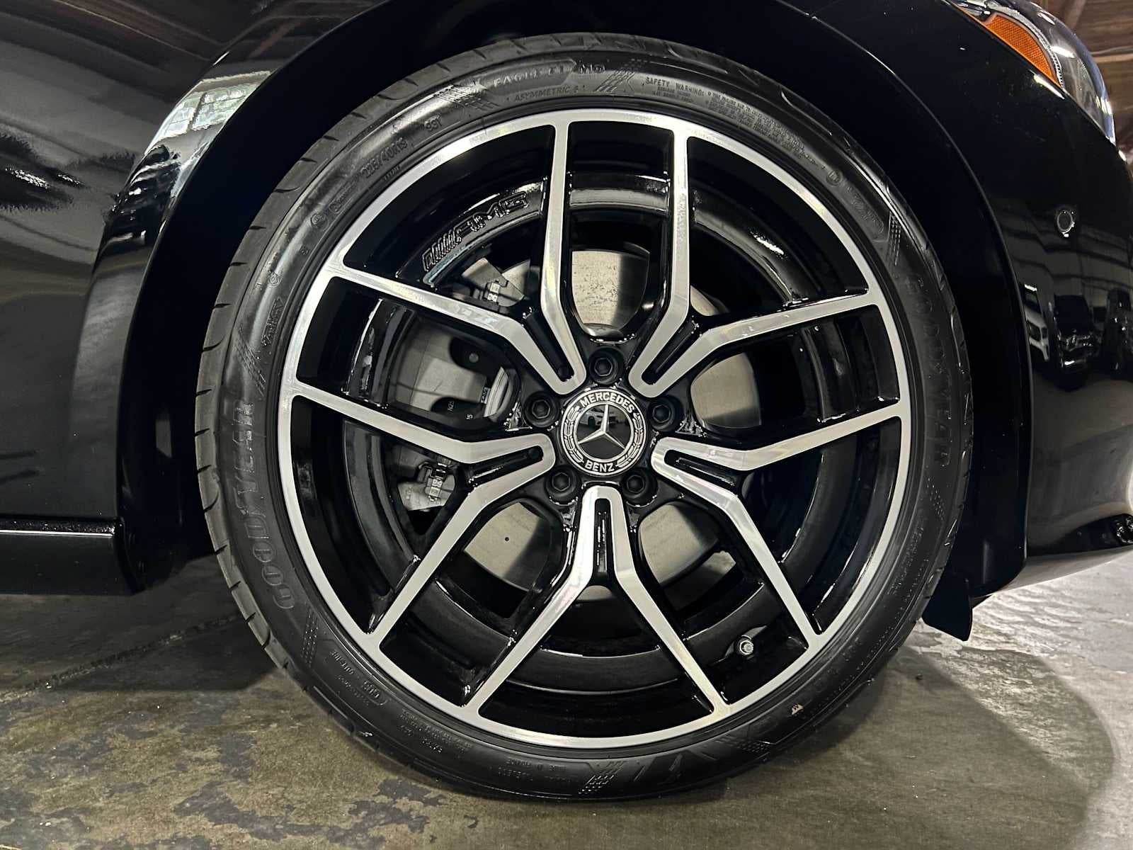 2026 Mercedes-Benz C 300 4MATIC® Sedan