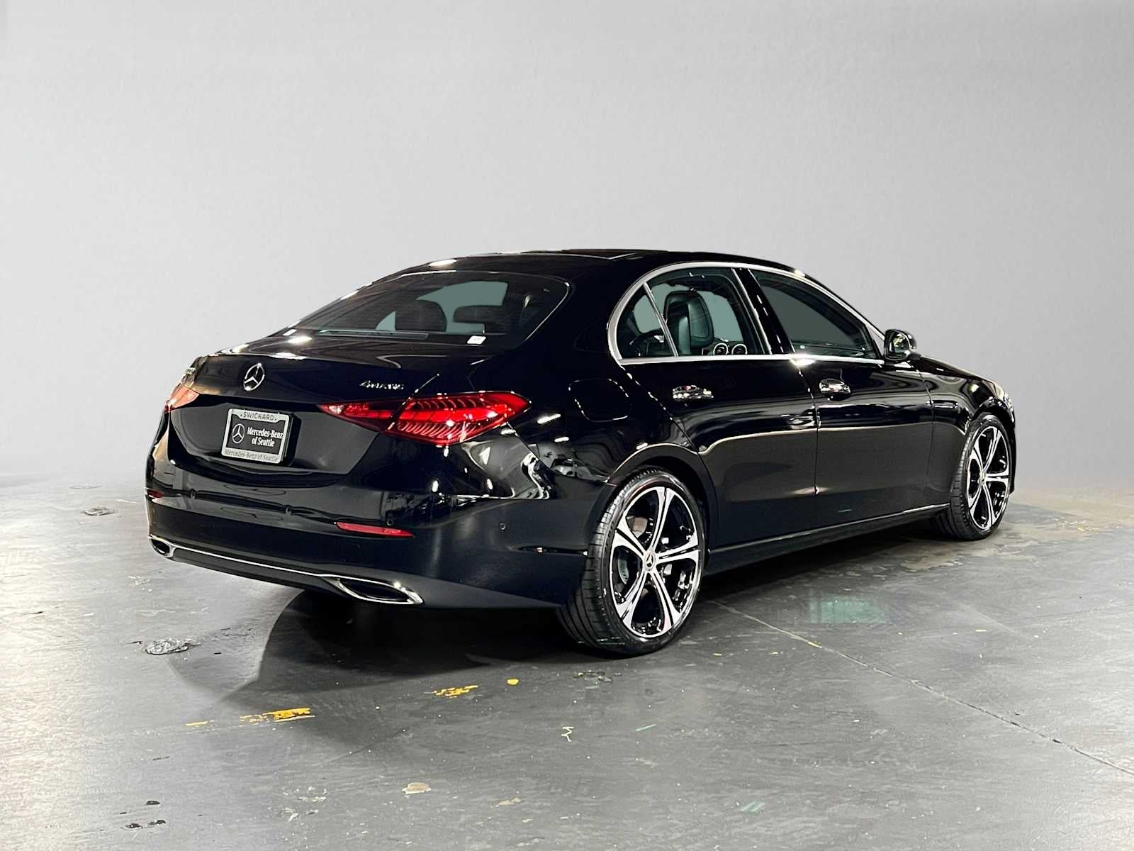 2027 Mercedes-Benz C 300 4MATIC® Sedan