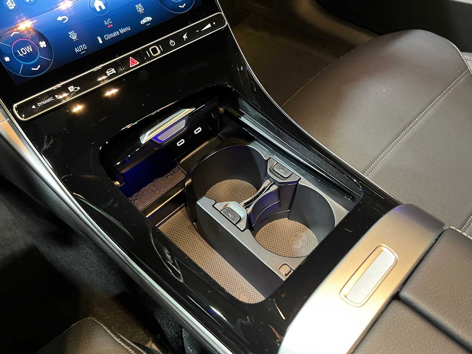 2027 Mercedes-Benz C 300 4MATIC® Sedan