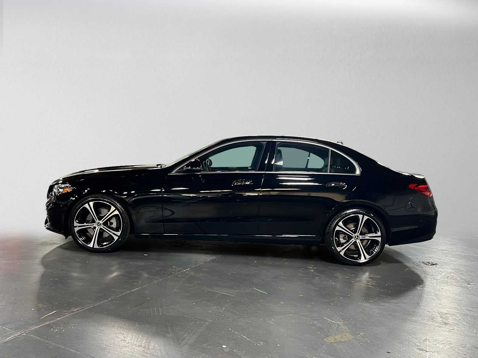 2027 Mercedes-Benz C 300 4MATIC® Sedan
