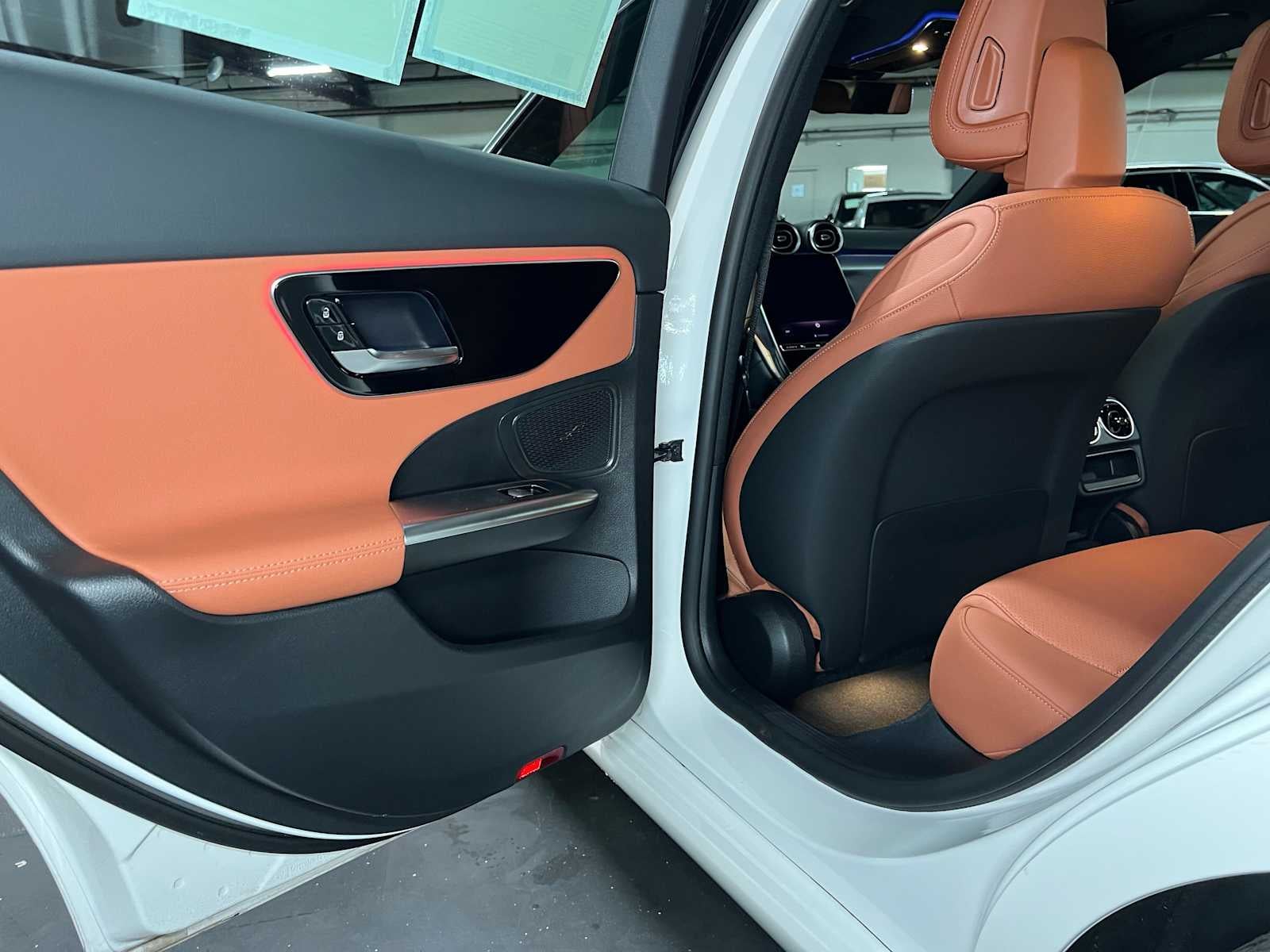 2026 Mercedes-Benz C 300 4MATIC® Sedan