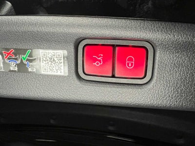 2026 Mercedes-Benz AMG® C 43 4MATIC® Sedan