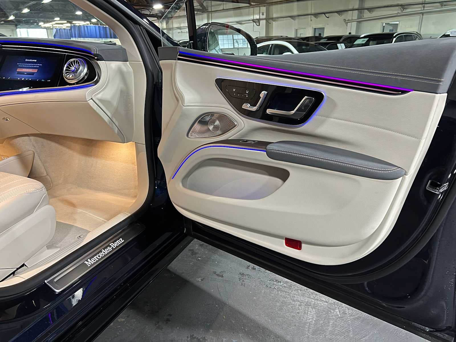 2026 Mercedes-Benz EQS 450 4MATIC® Sedan