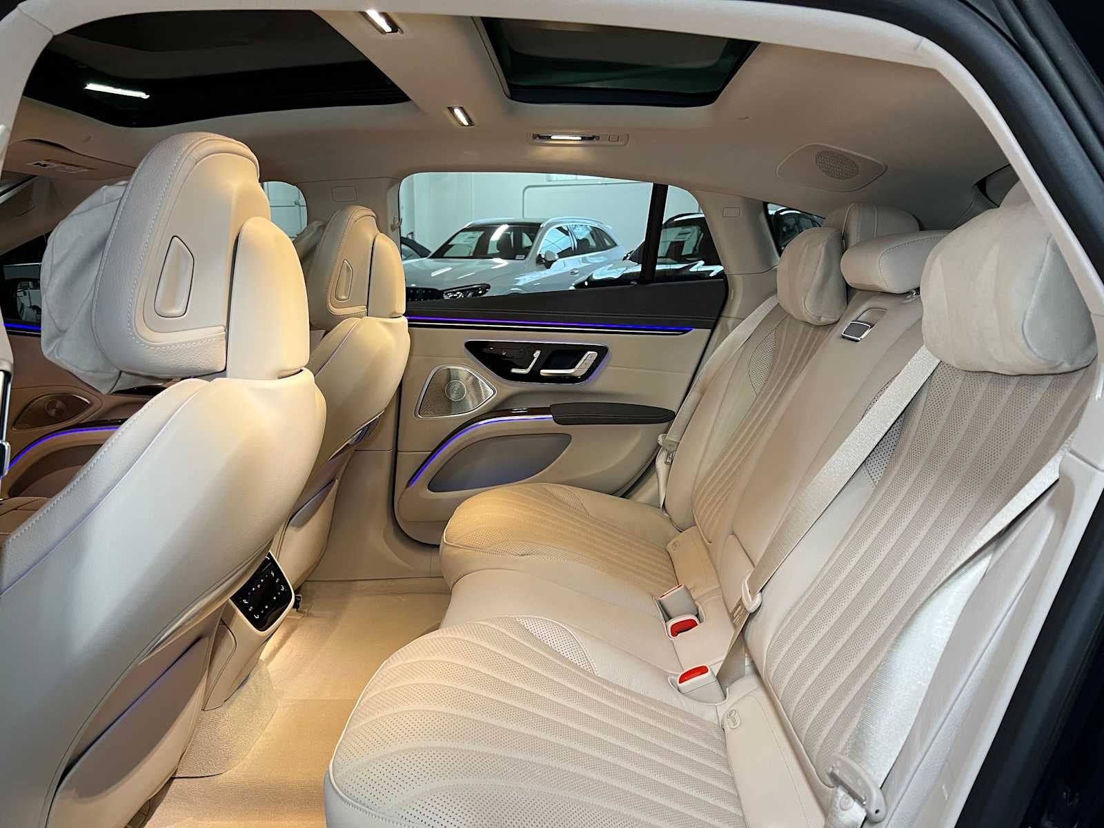 2026 Mercedes-Benz EQS 450 4MATIC® Sedan