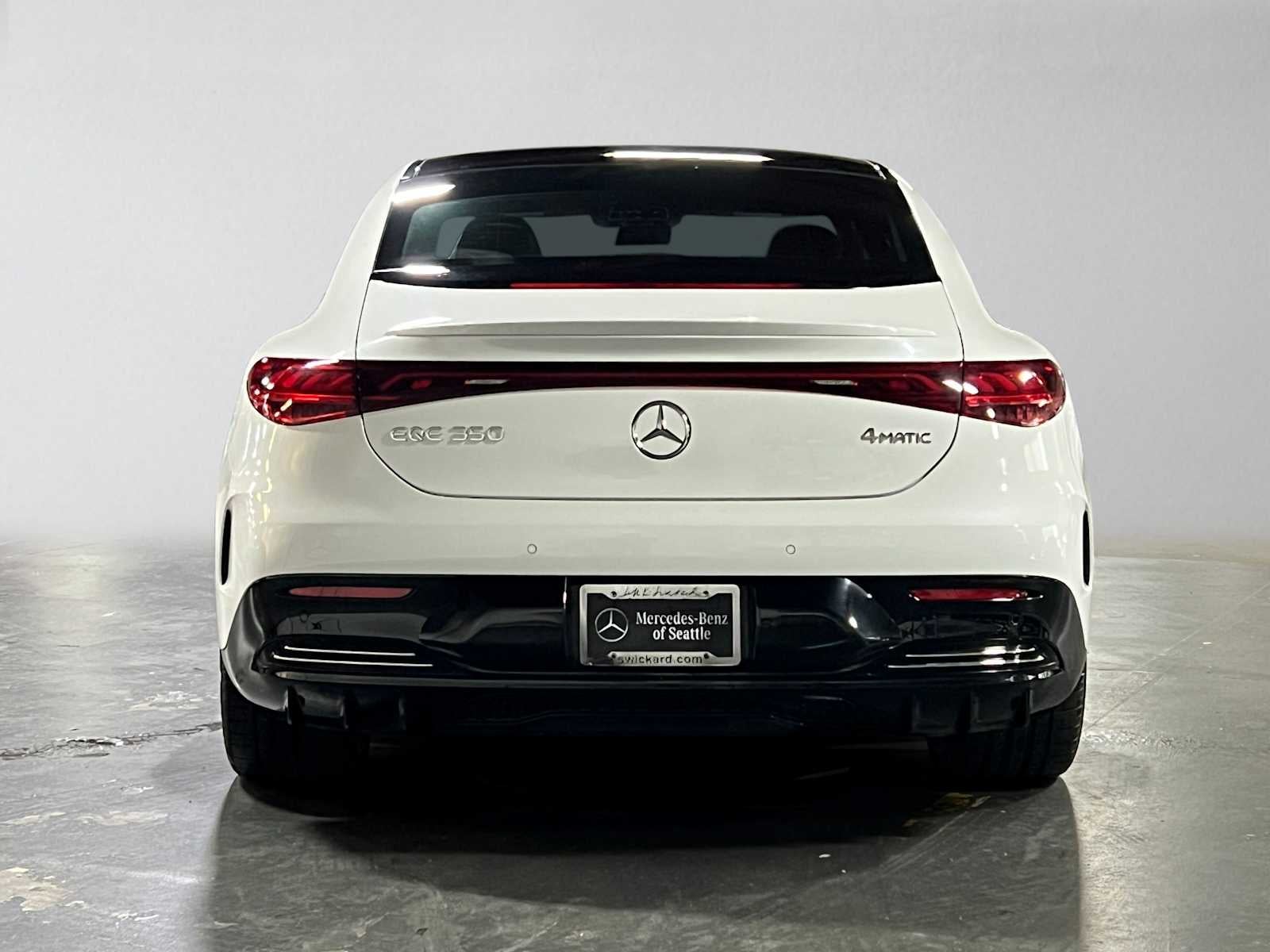 2023 Mercedes-Benz EQE 350 4MATIC®+ Sedan
