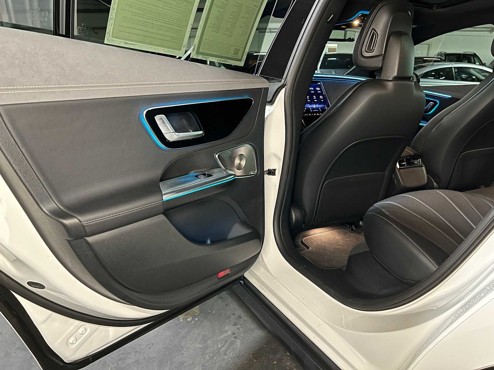 2023 Mercedes-Benz EQE 350 4MATIC®+ Sedan