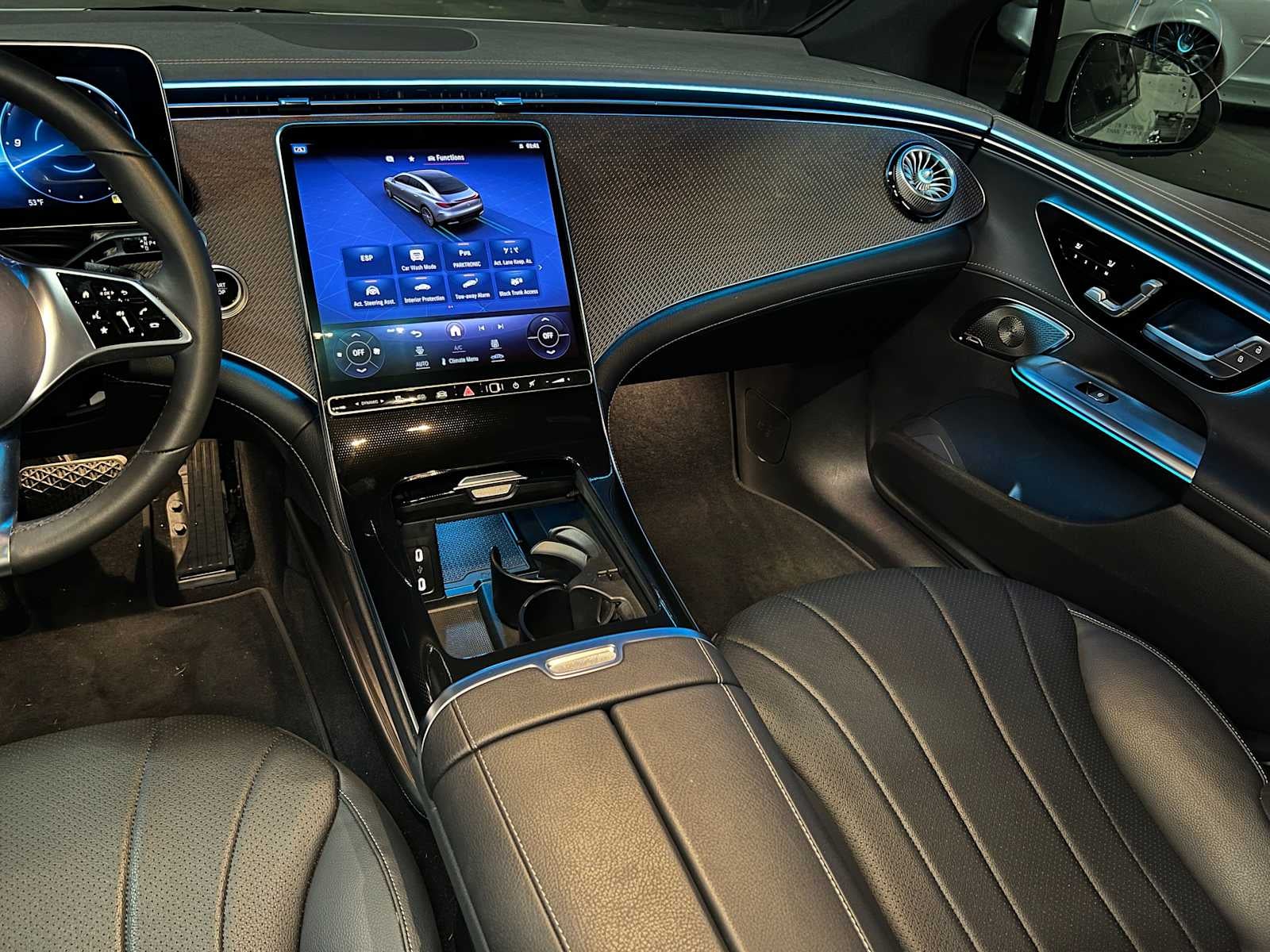 2023 Mercedes-Benz EQE 350 4MATIC®+ Sedan