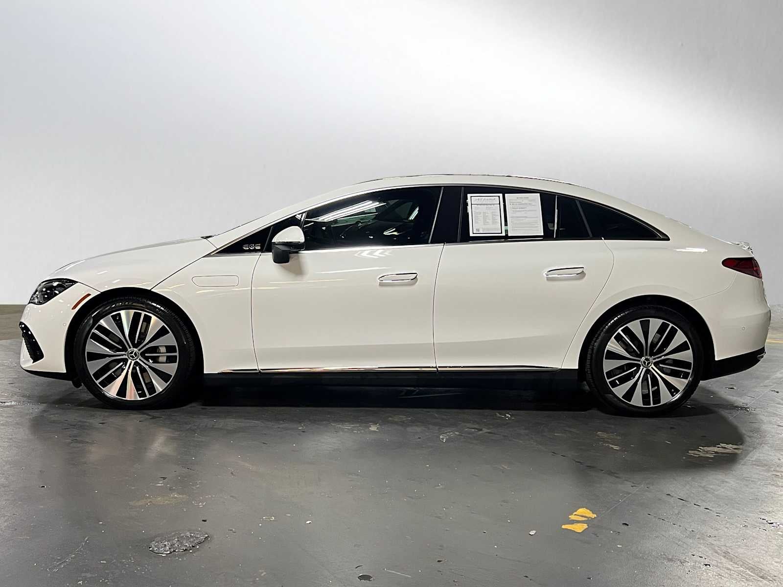 2023 Mercedes-Benz EQE 350 4MATIC®+ Sedan